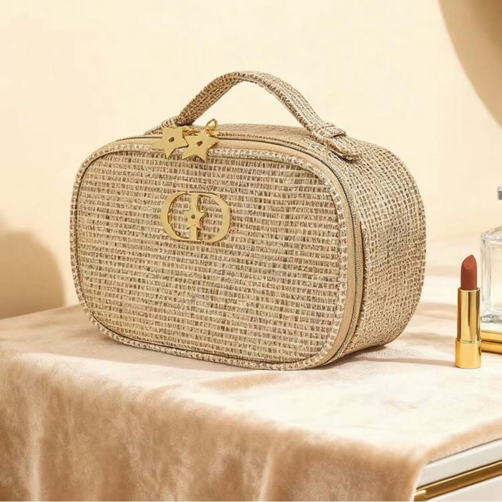 GWP CD Dior Beauty Holiday Limited Edition Makeup Pouch W/BOX NWOT
